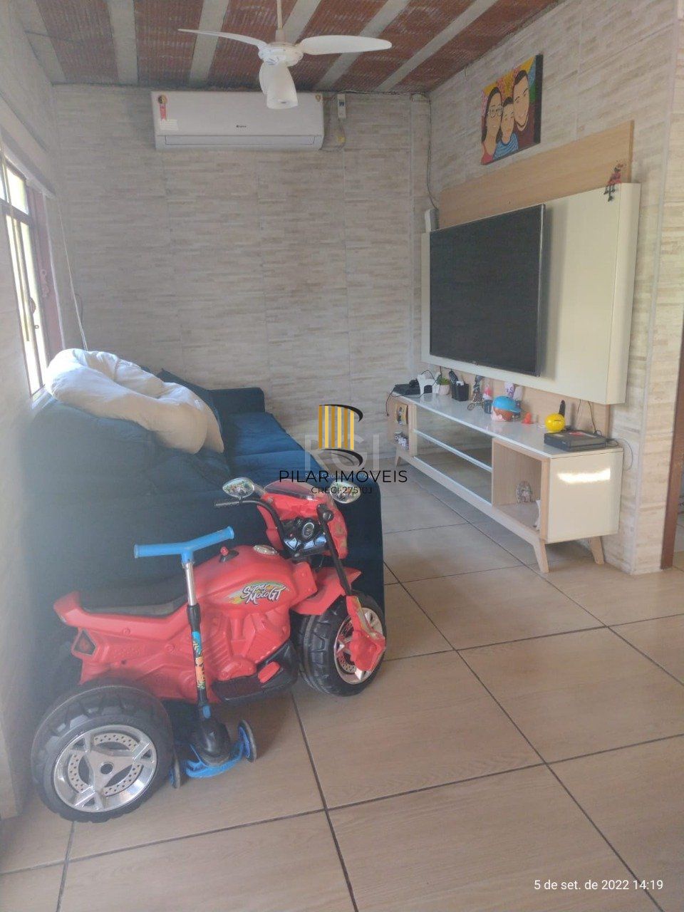 Casa para Venda - 220m², 2 dormitórios, sendo 1 suites, 2 vagas - Cavalhada, Porto Alegre