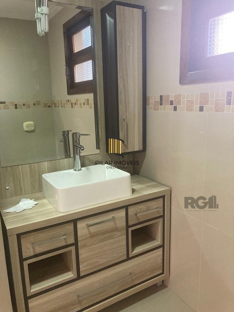 Apartamento de 3 dormitórios no bairro Ponta Porã em Cachoeirinha
