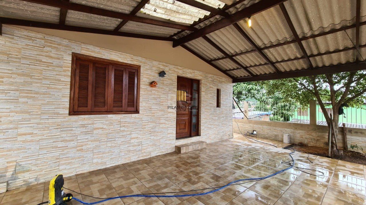 Casa para Venda - 94m², 3 dormitórios, 2 vagas - Agronomia, Porto Alegre