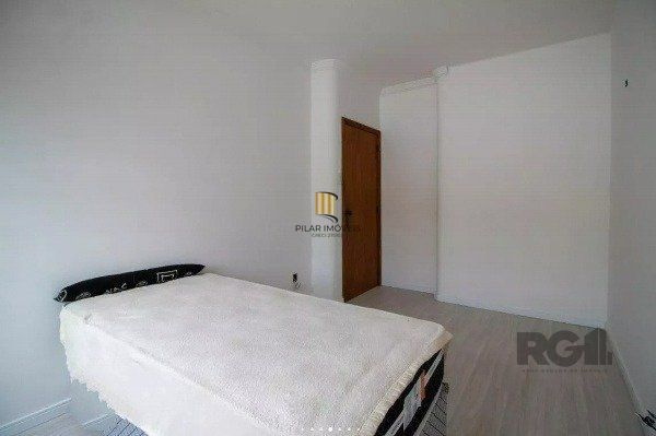 Apartamento 3 dormitórios, Bairro Floresta - SHOPPING TOTAL