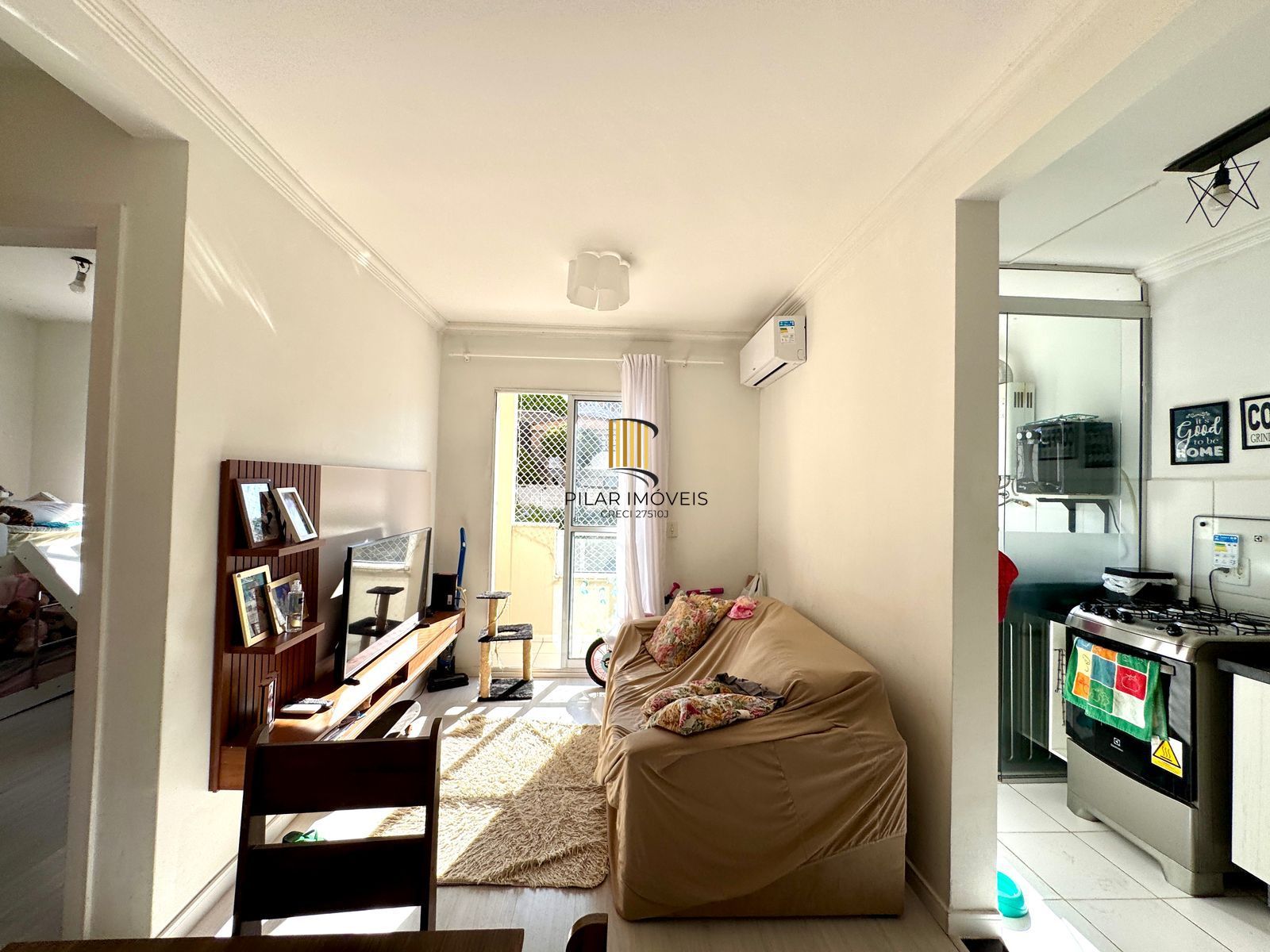 Apartamento de 02 dormitórios No Bairro Teresópolis de Porto Alegre