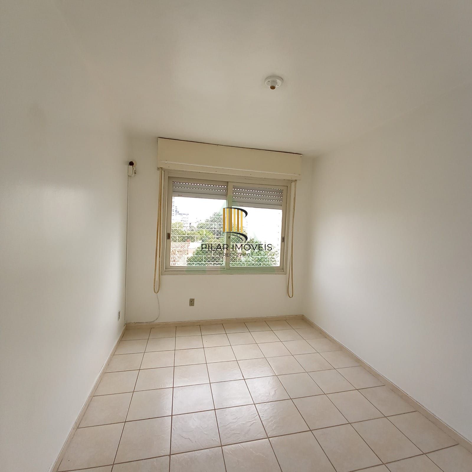 Apartamento de 1 dormitório amplo, no bairro Jardim Botânico em Porto Alegre, RS