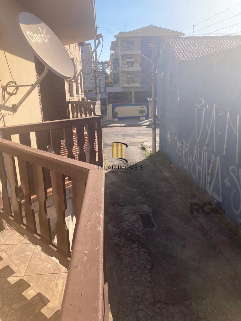 Apartamento de 3 dormitórios no bairro Ponta Porã em Cachoeirinha