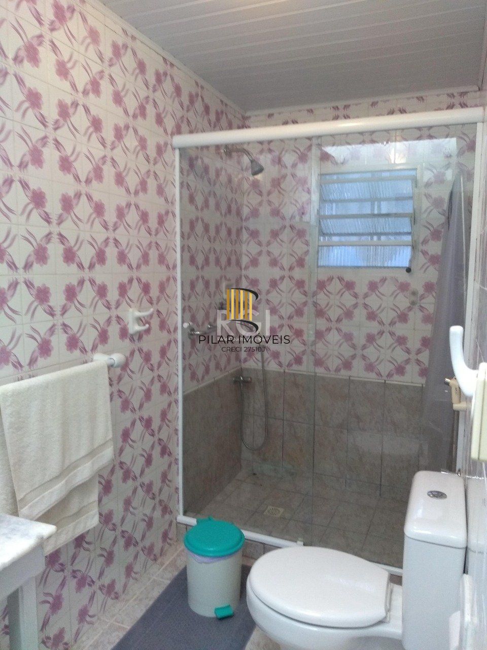 Casa para Venda - 290m², 13 dormitórios, sendo 6 suites, 10 vagas - Belém Novo, Porto Alegre