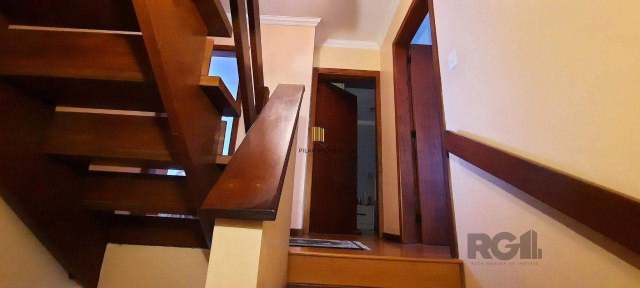 Casa Condominio para Venda - 129.58m², 3 dormitórios, sendo 1 suites, 3 vagas - Cavalhada