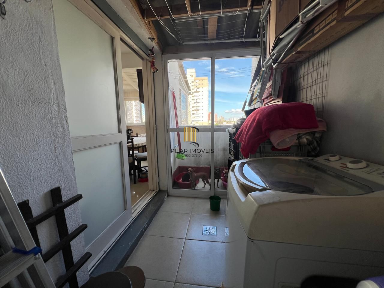 Cobertura 1 dormitorio semi mobiliada no Bairro Santana
