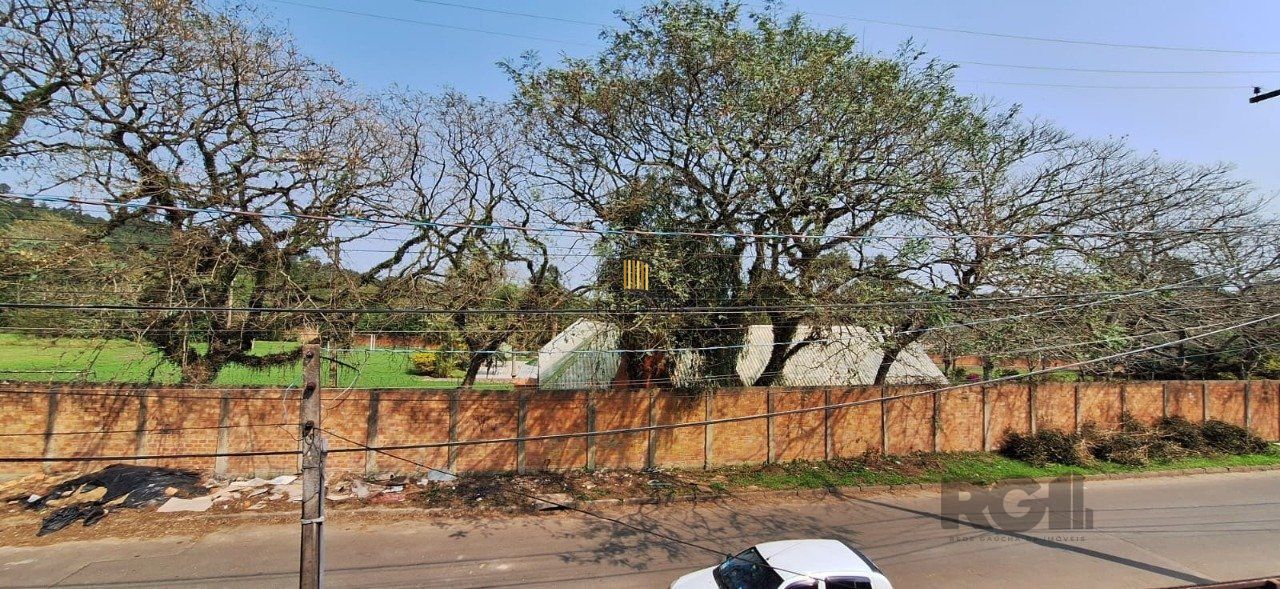 Casa 4 Dormitório(s) Bairro Serraria