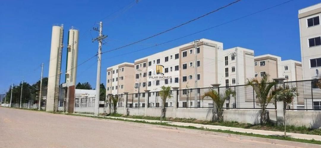 Apartamento em condomínio fechado, 2 dormitórios vaga de garagem no bairro Restinga.