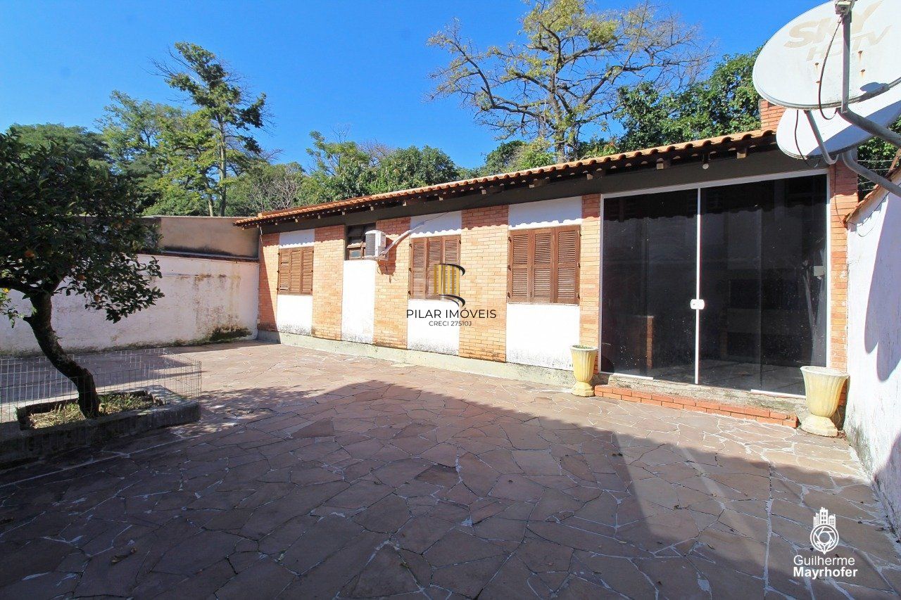 Casa para Venda - 526.64m², 4 dormitórios, sendo 2 suites, 4 vagas - Teresópolis