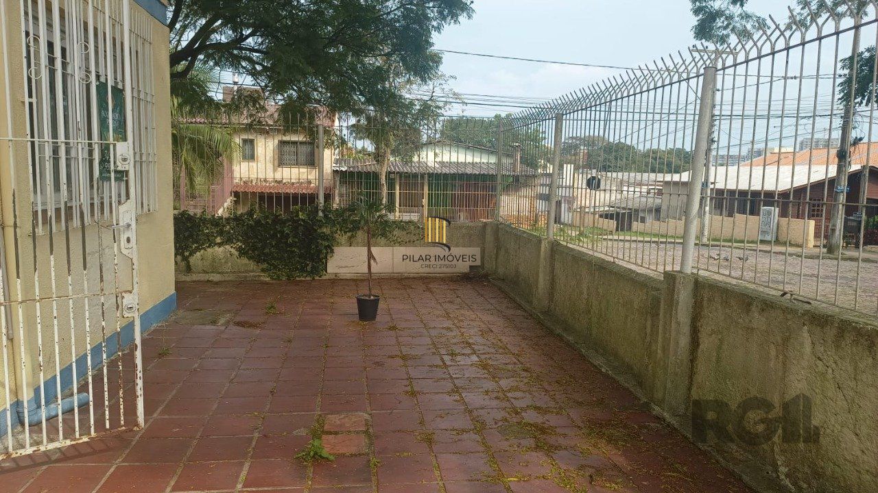 Apartamento 3 dormitórios no bairro Camaquã