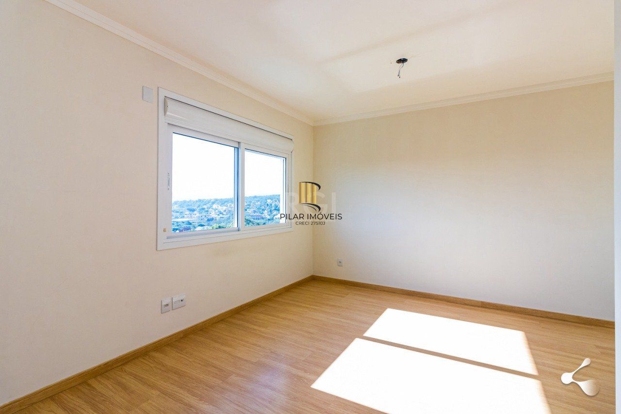 Casa 3 dormitórios no bairro Espírito Santo