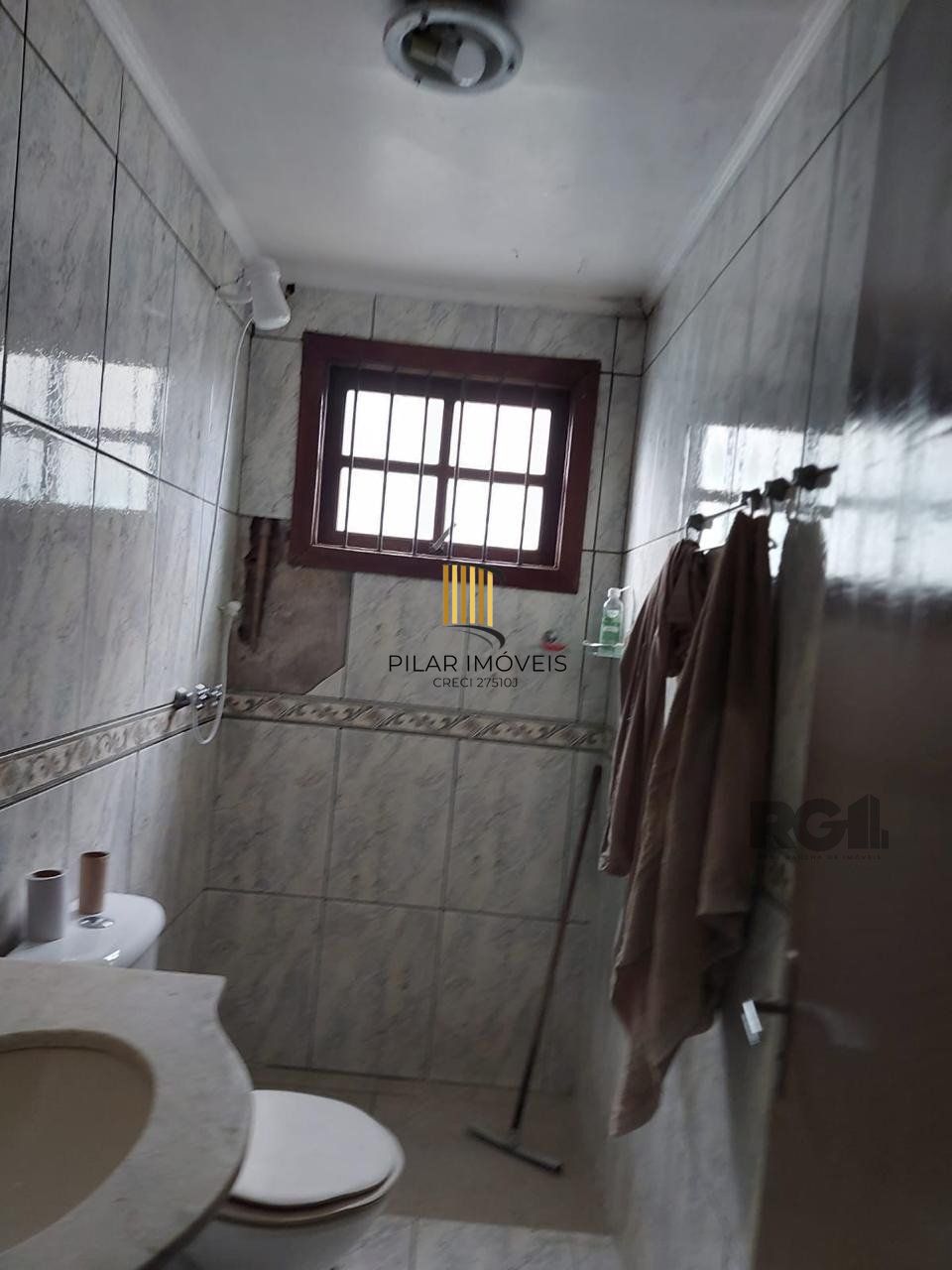 Casa 4 dormitórios no bairro Aberta dos Morros