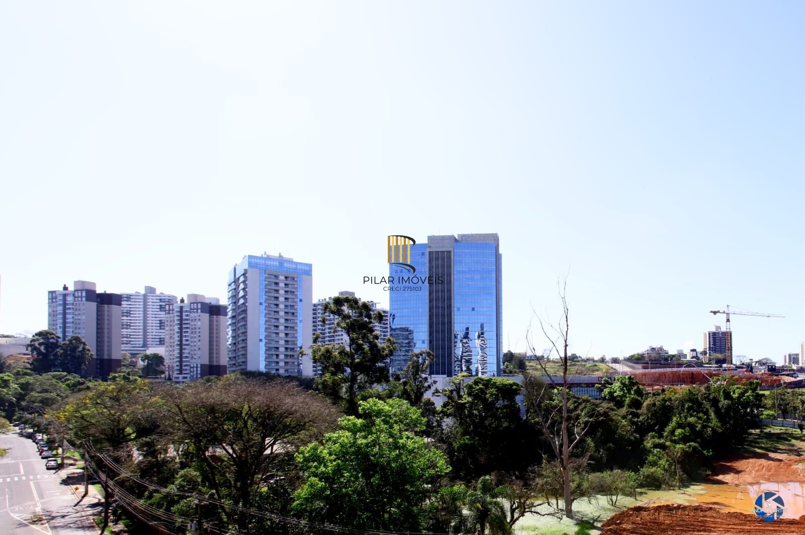 Apartamento de 02 quartos, , 01 vaga, 01 suítes, Área de serviço em Porto Alegre/RS