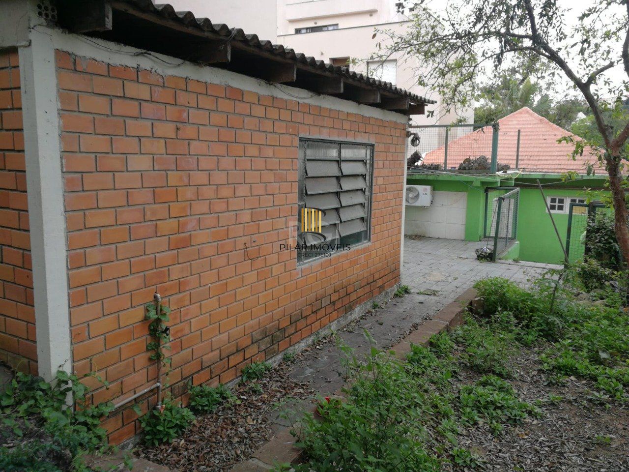 Casa para Venda - 170m², 3 dormitórios, 3 vagas - Nonoai, Porto Alegre