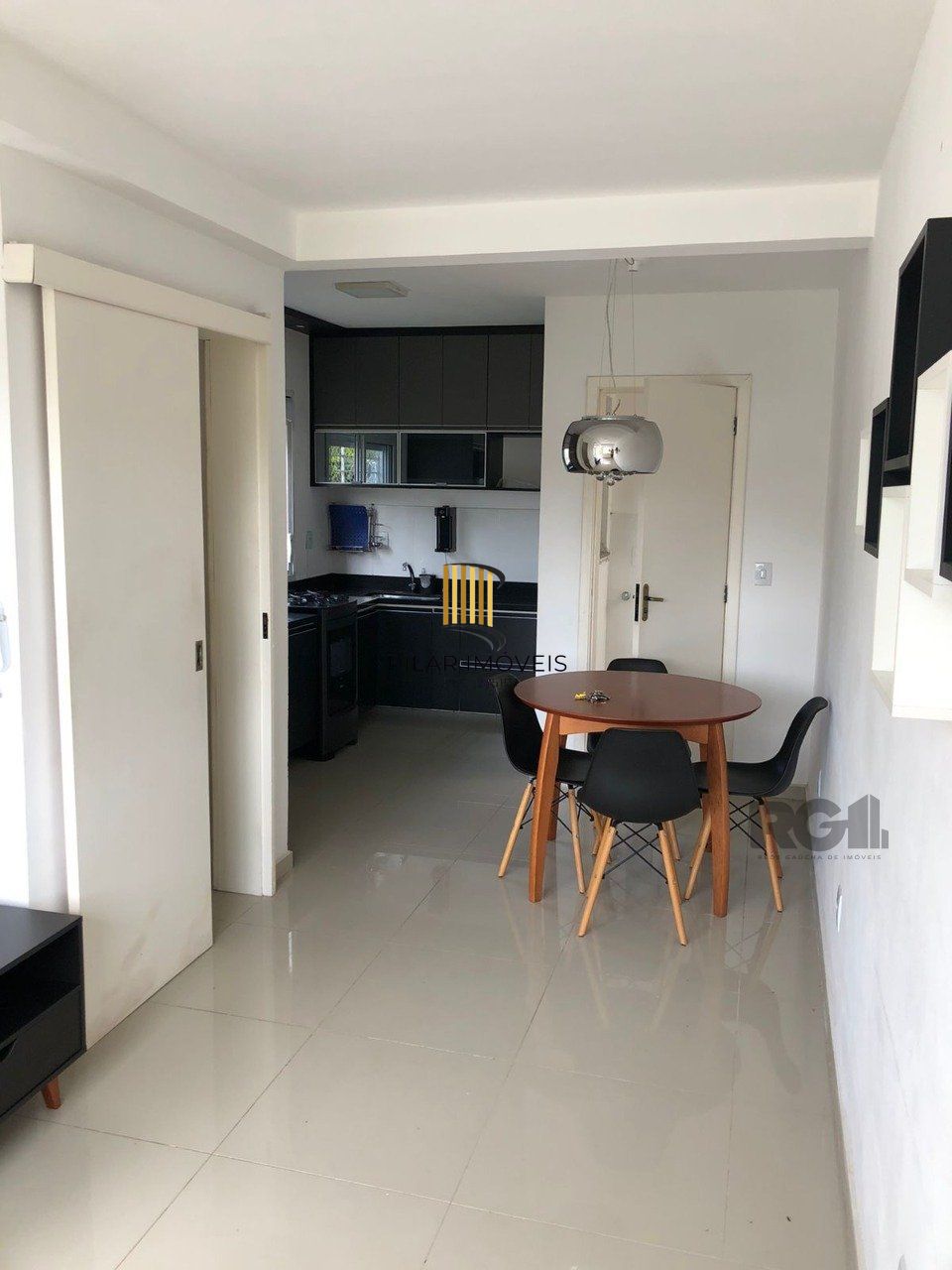 Casa Condominio 2 Dormitório(s) Bairro Nonoai