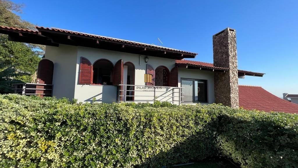 Casa de Condomínio 4 dormitórios no bairro Nonoai