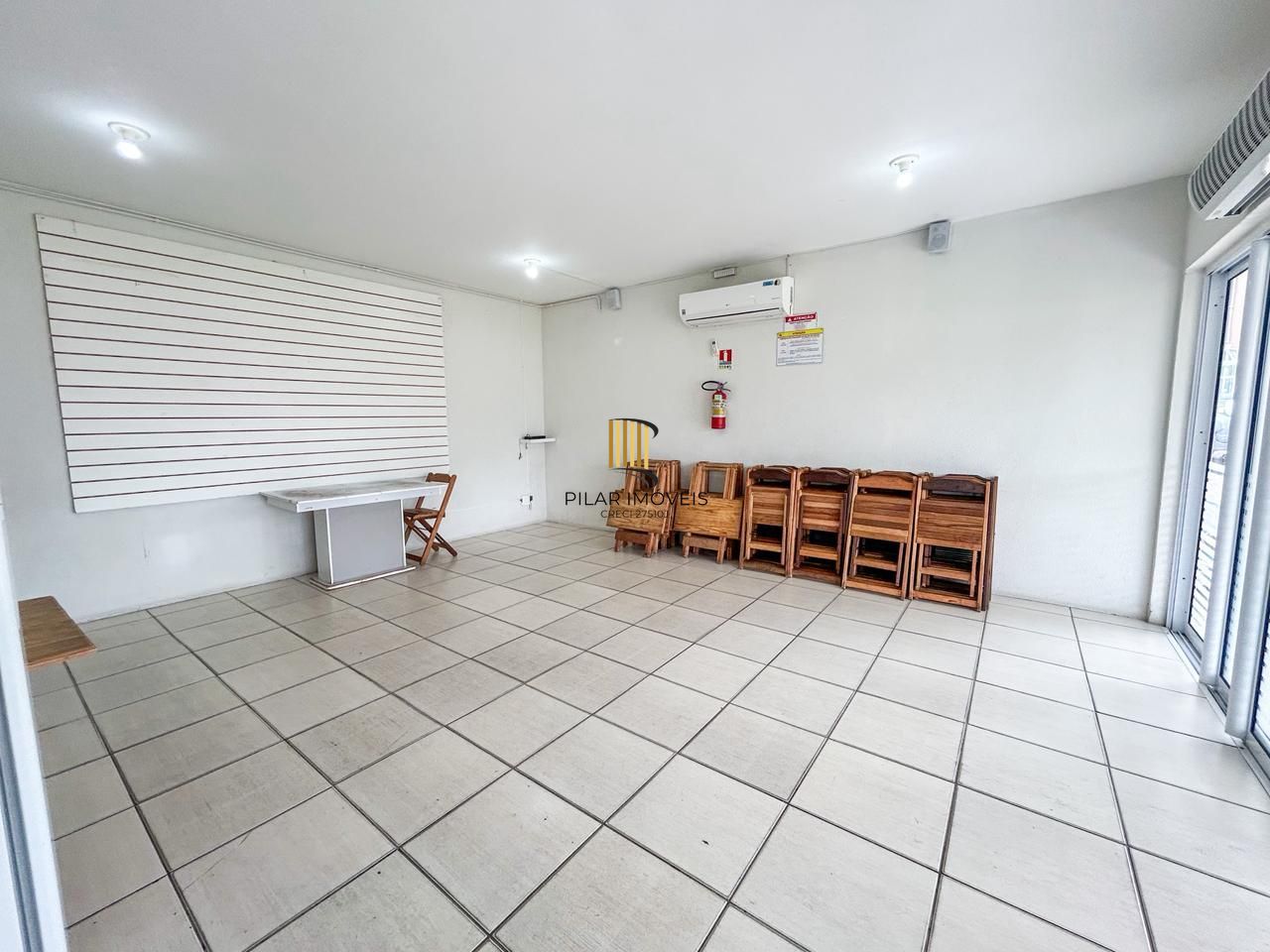 Ótimo apartamento 2 dormitórios 54m² sacada com churrasqueira - BAIRRO VILA NOVA