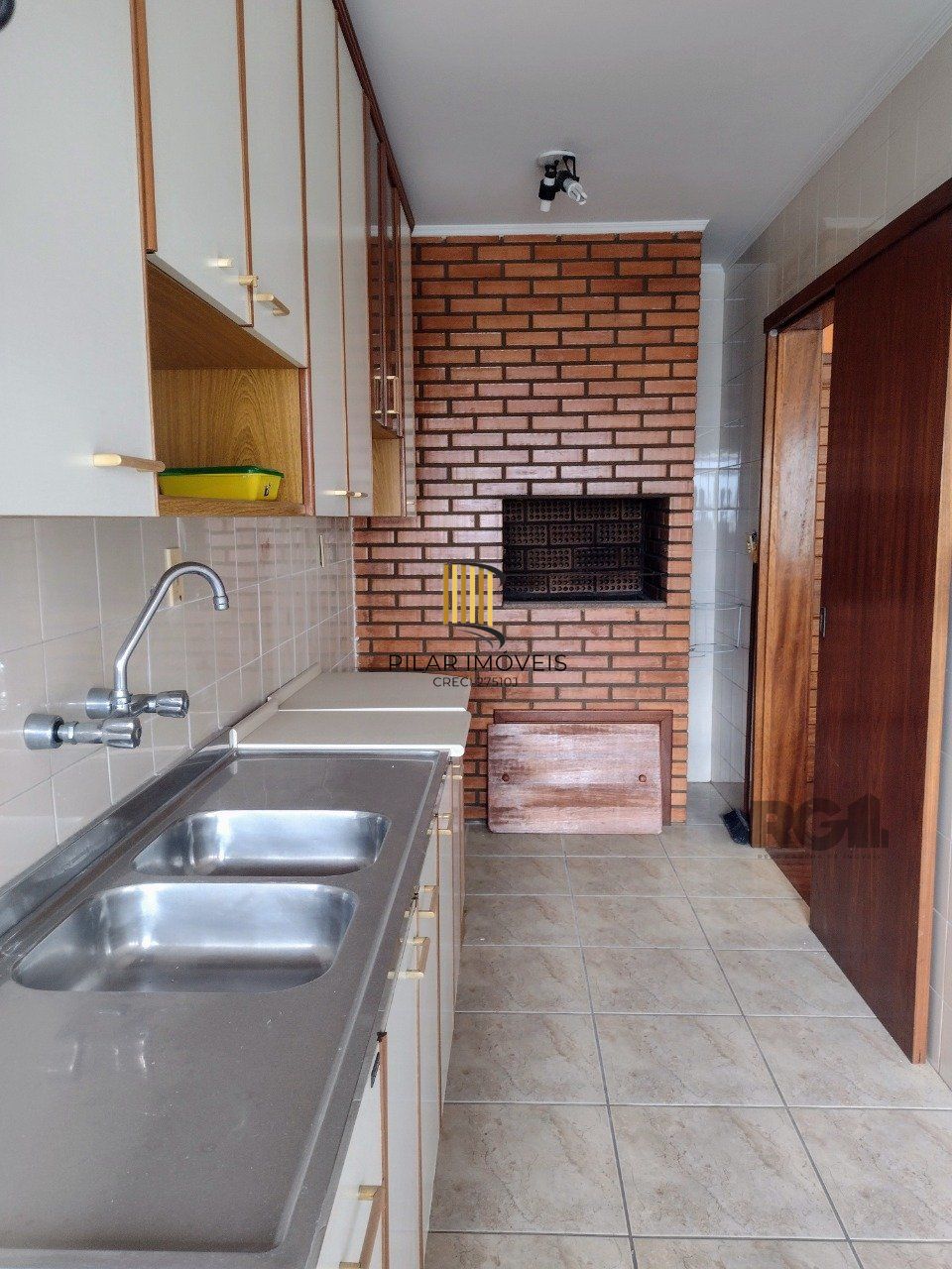 Ótimo apartamento 01 dormitórios com 53,50 m² - com churRasqueira no CENTRO HISTÓRICO