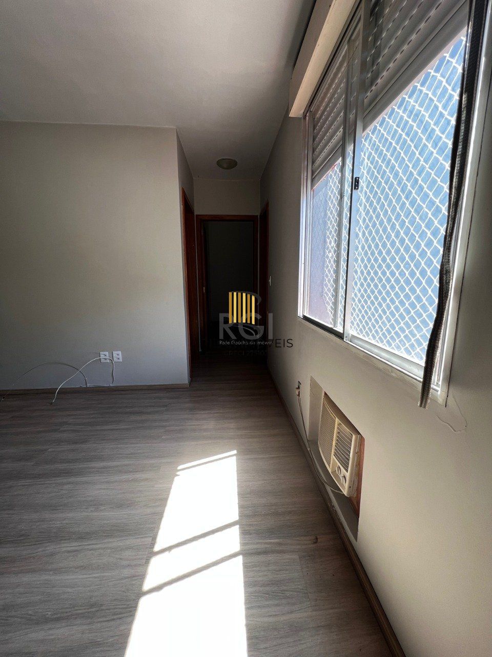 Apartamento de 2 dormitórios, com 53 m² de área privativa