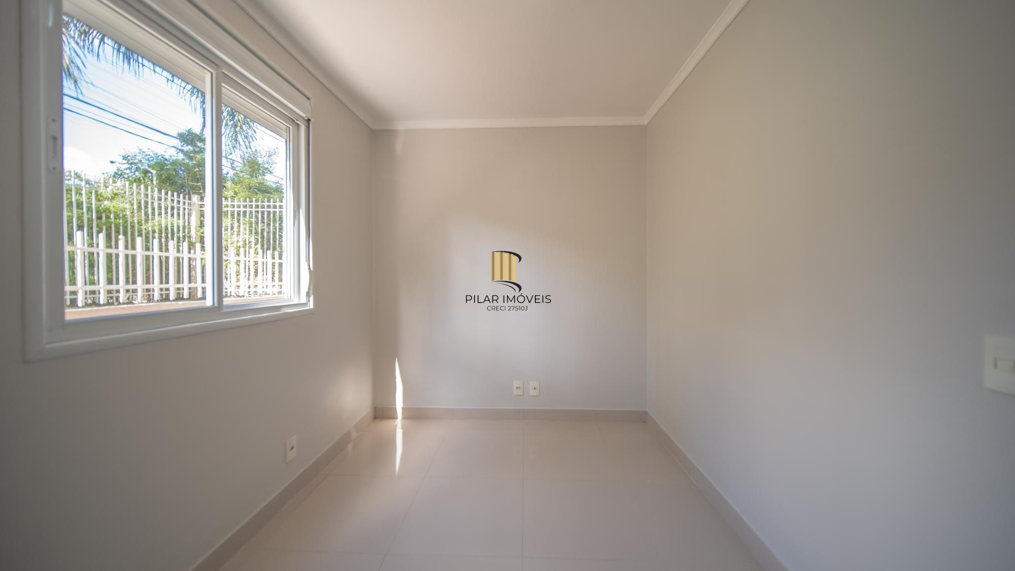 Apartamento Garden com 3 quartos e 107m² à venda em Teresópolis, Porto Alegre.