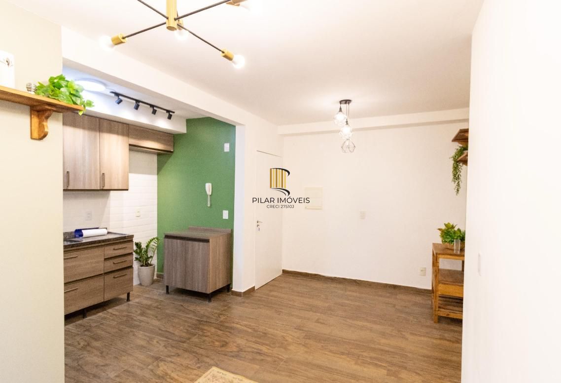 Apartamento com 03 quartos e 01 vaga escriturada no Bairro Camaquã