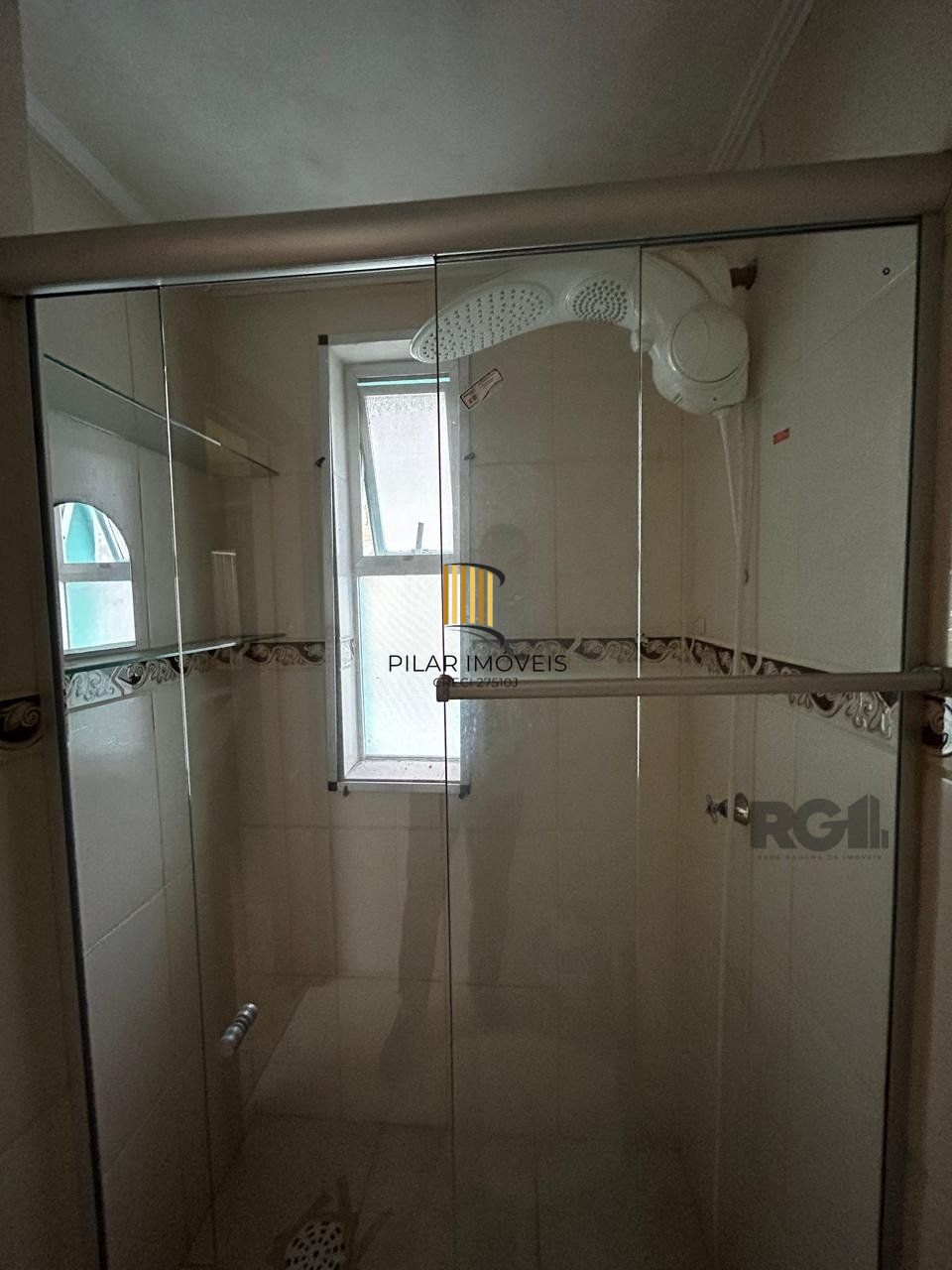 APARTAMENTO JK COM 1 QUARTO E GARAGEM COBERTA NO BAIRRO CAMAQUA PRÓXIMO À OTTO NIEMEYER