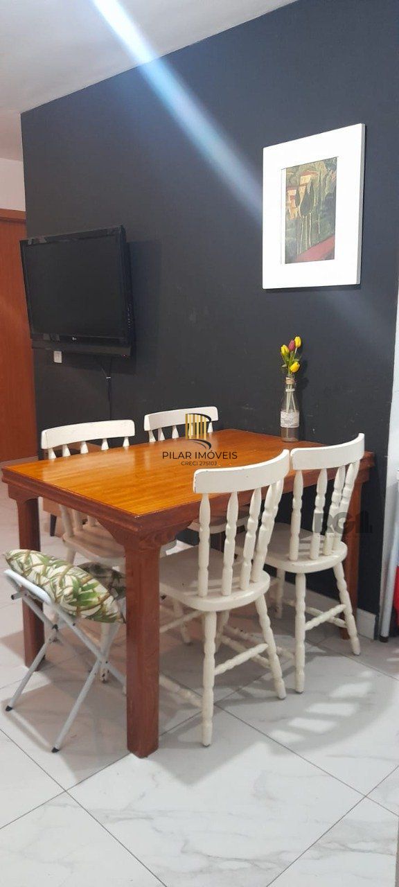 Apartamento 2 dormitórios no bairro Rubem Berta