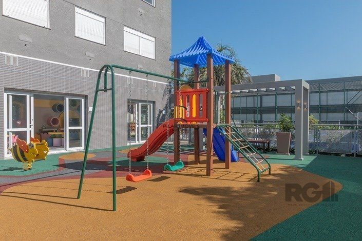 2D com suite e infra completa.