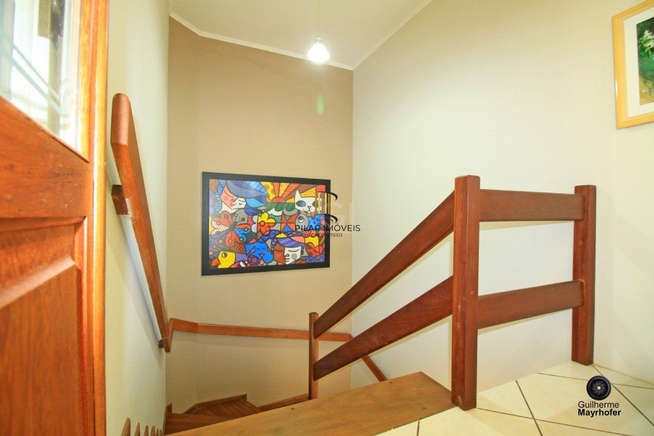 Casa para Venda - 328.5m², 3 dormitórios, sendo 1 suites, 3 vagas - Cavalhada, Porto Alegre
