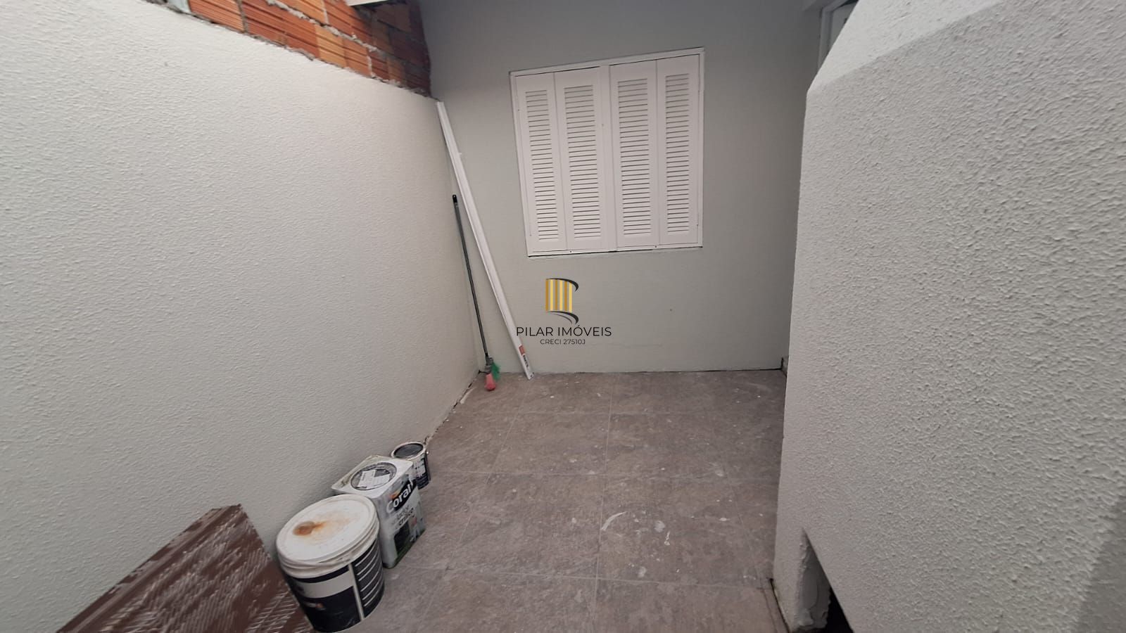 Casa em Condomínio com 02 Quartos, Bairro Restinga