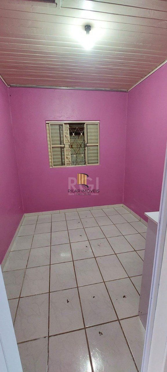Casa para Venda - 78m², 2 quartos, 2 vagas - Santo Inácio, Esteio