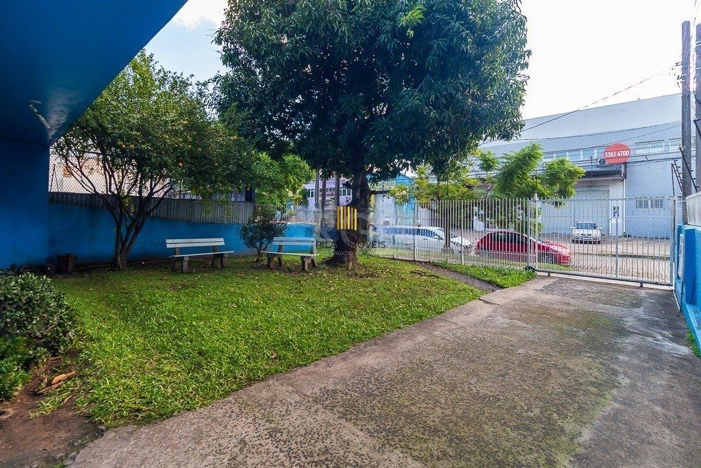 Casa com 9 dormitórios no bairro São Geraldo, pode ser comercial