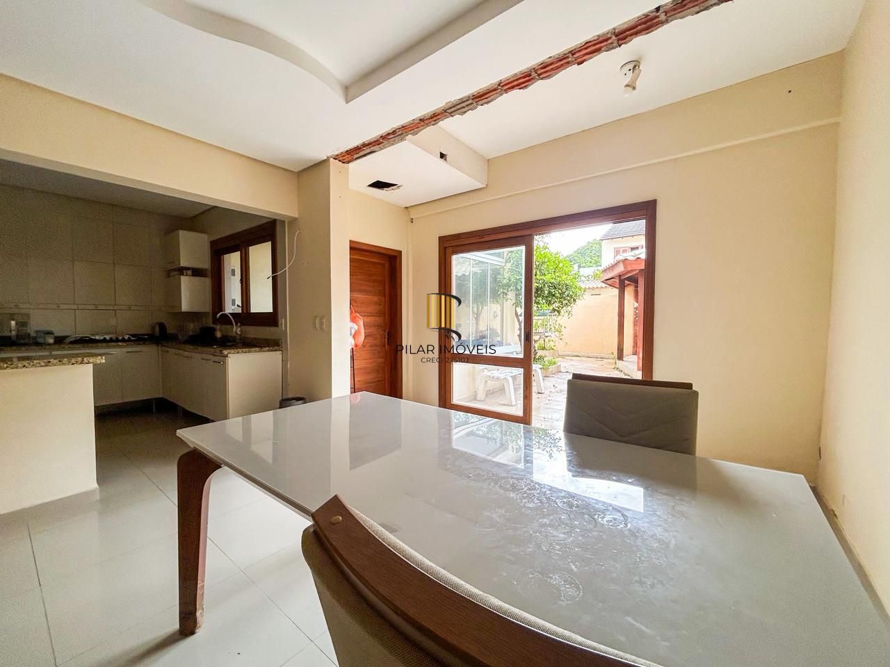 CASA NO CONDOMÍNIO LAGOS DE NOVA IPANEMA