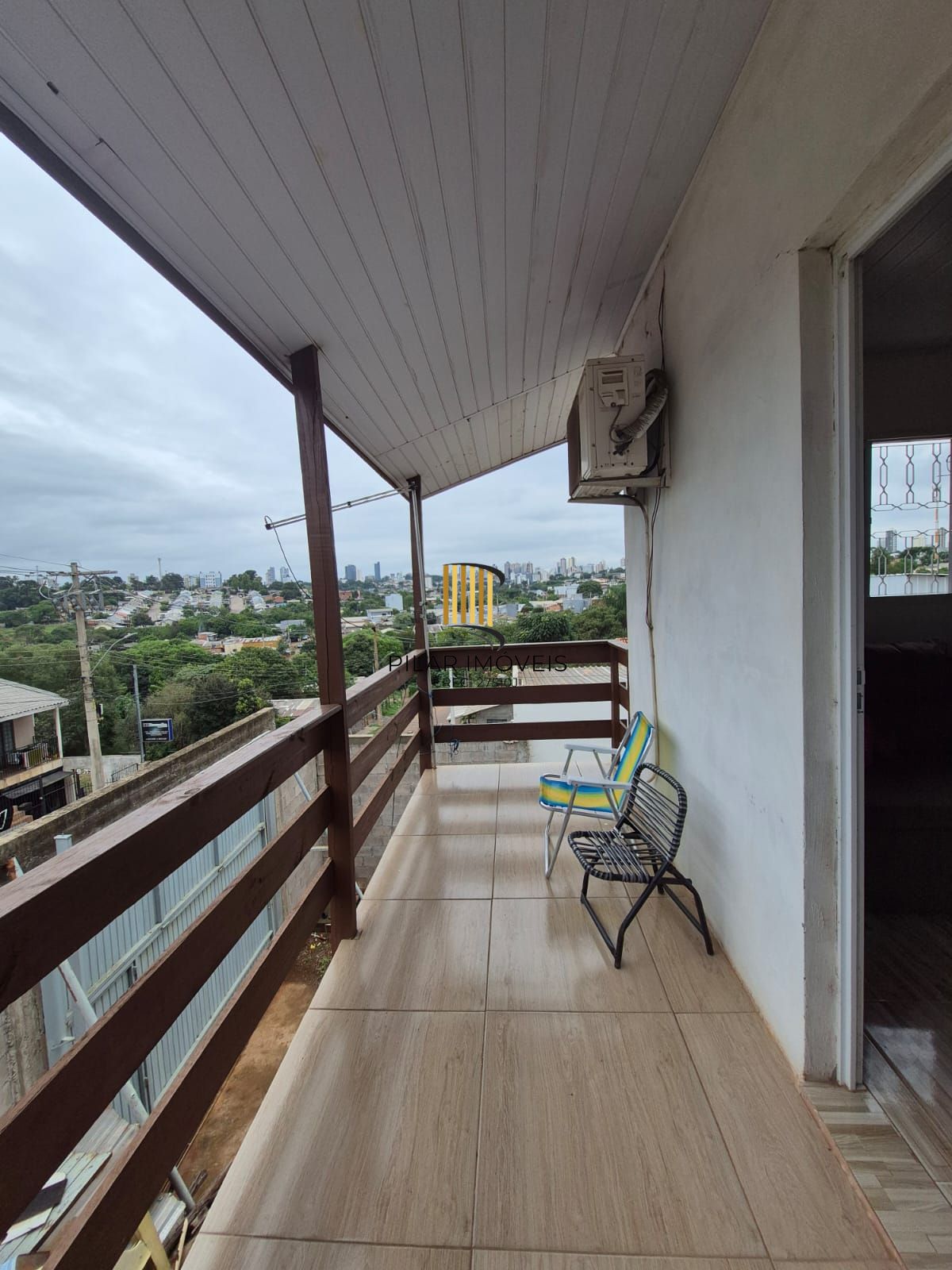 Belíssima casa de 2 dormitórios com um amplo pátio na cidade de Passo Fundo