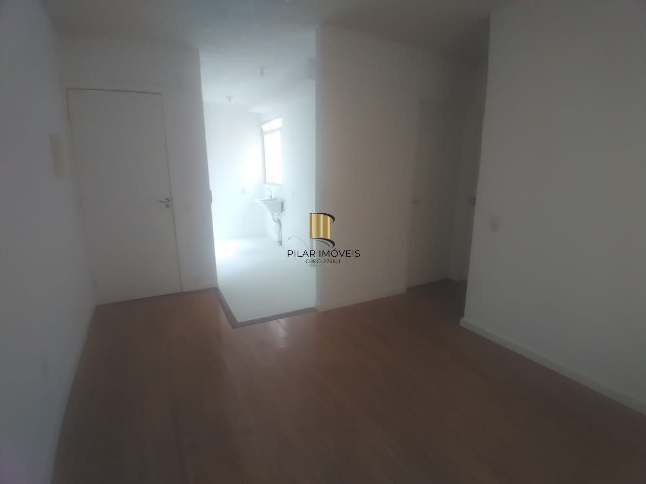 Apartamento com 02 quartos e 01 vaga à Venda no Bairro Sarandi, Porto Alegre/RS