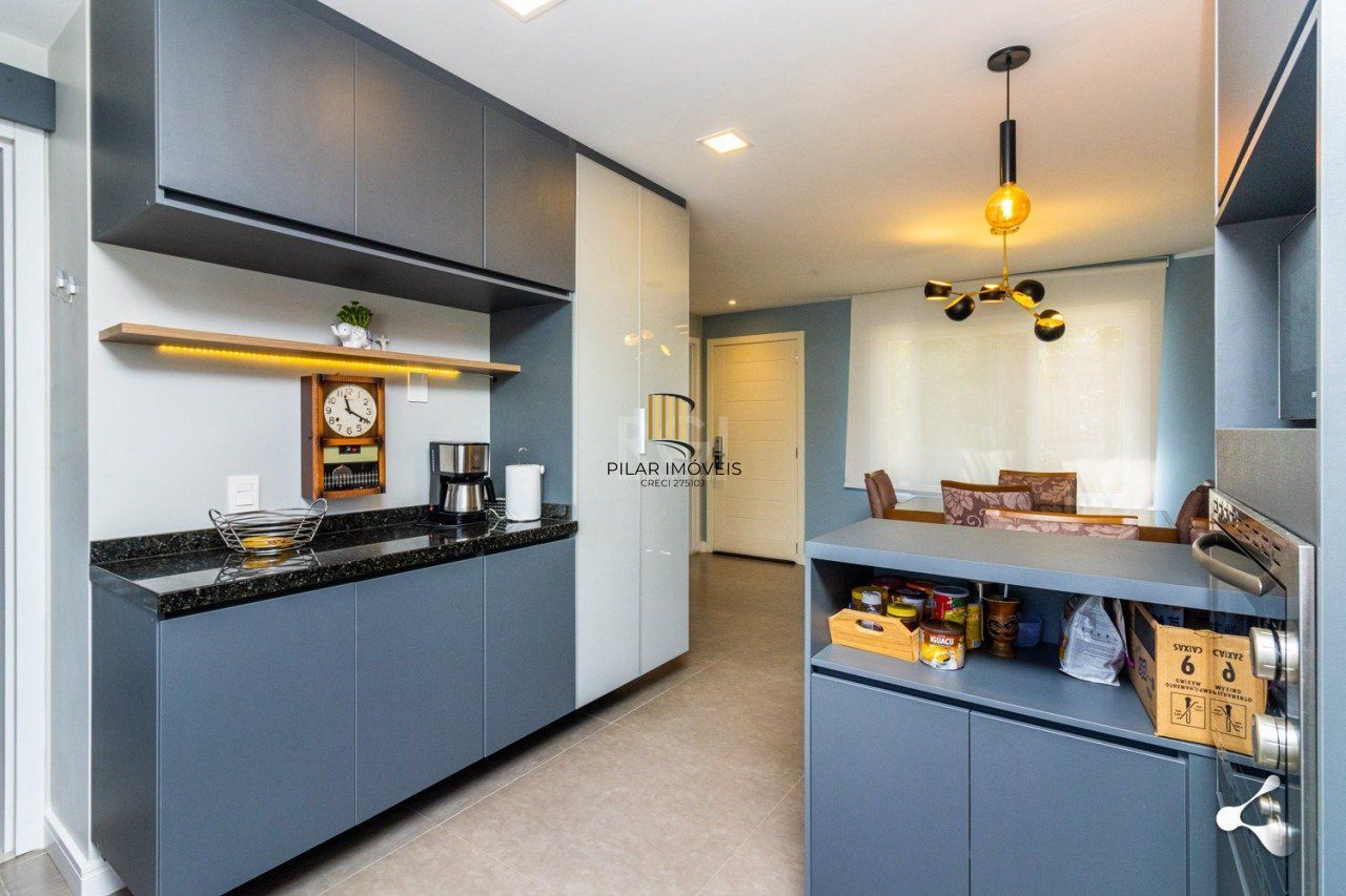 Casa Condominio para Venda - 142,39m², 3 dormitórios, sendo 1 suites, 2 vagas - Vila Nova, Porto Alegre