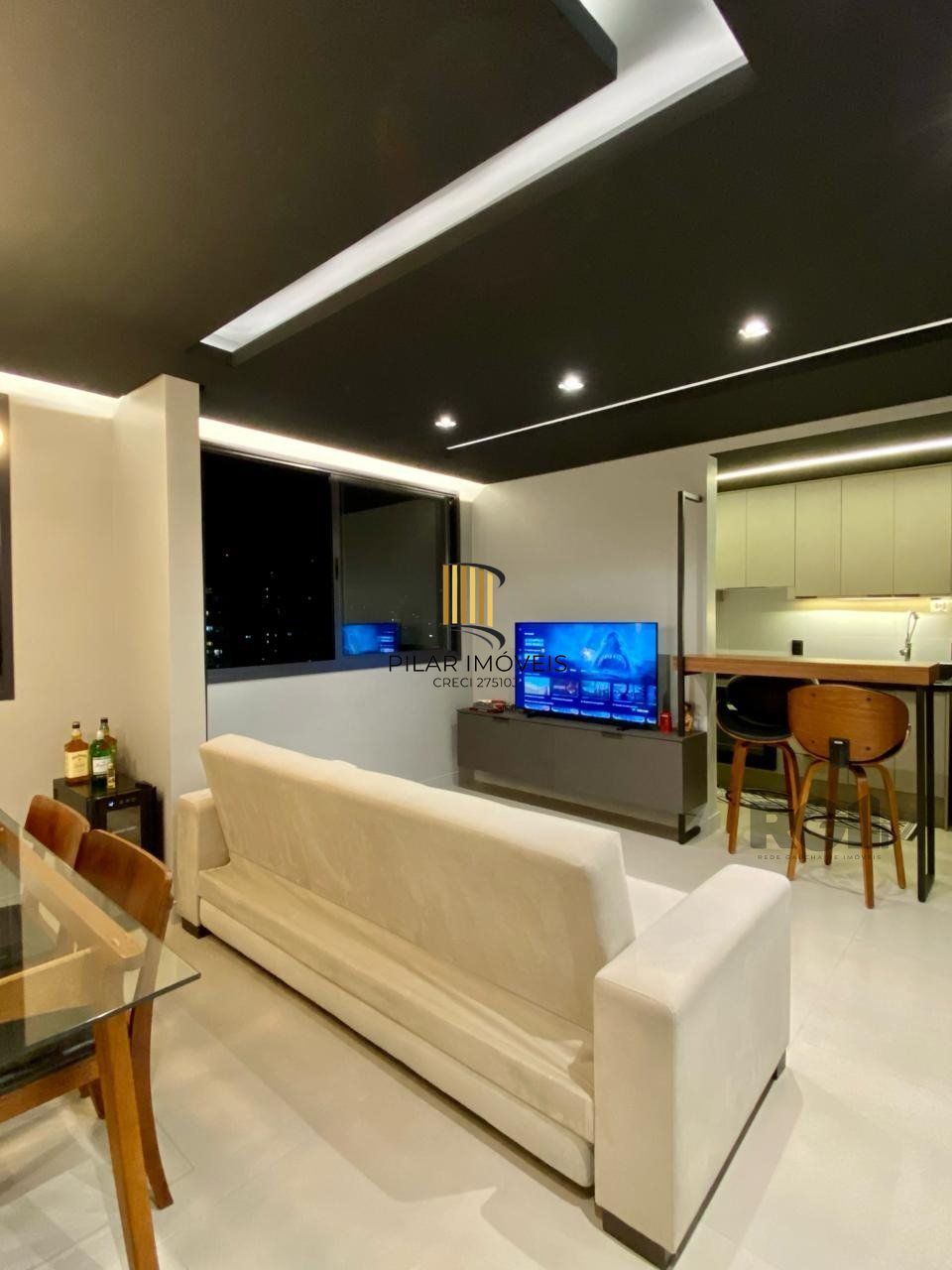 Apartamento 2 dormitórios no bairro Azenha