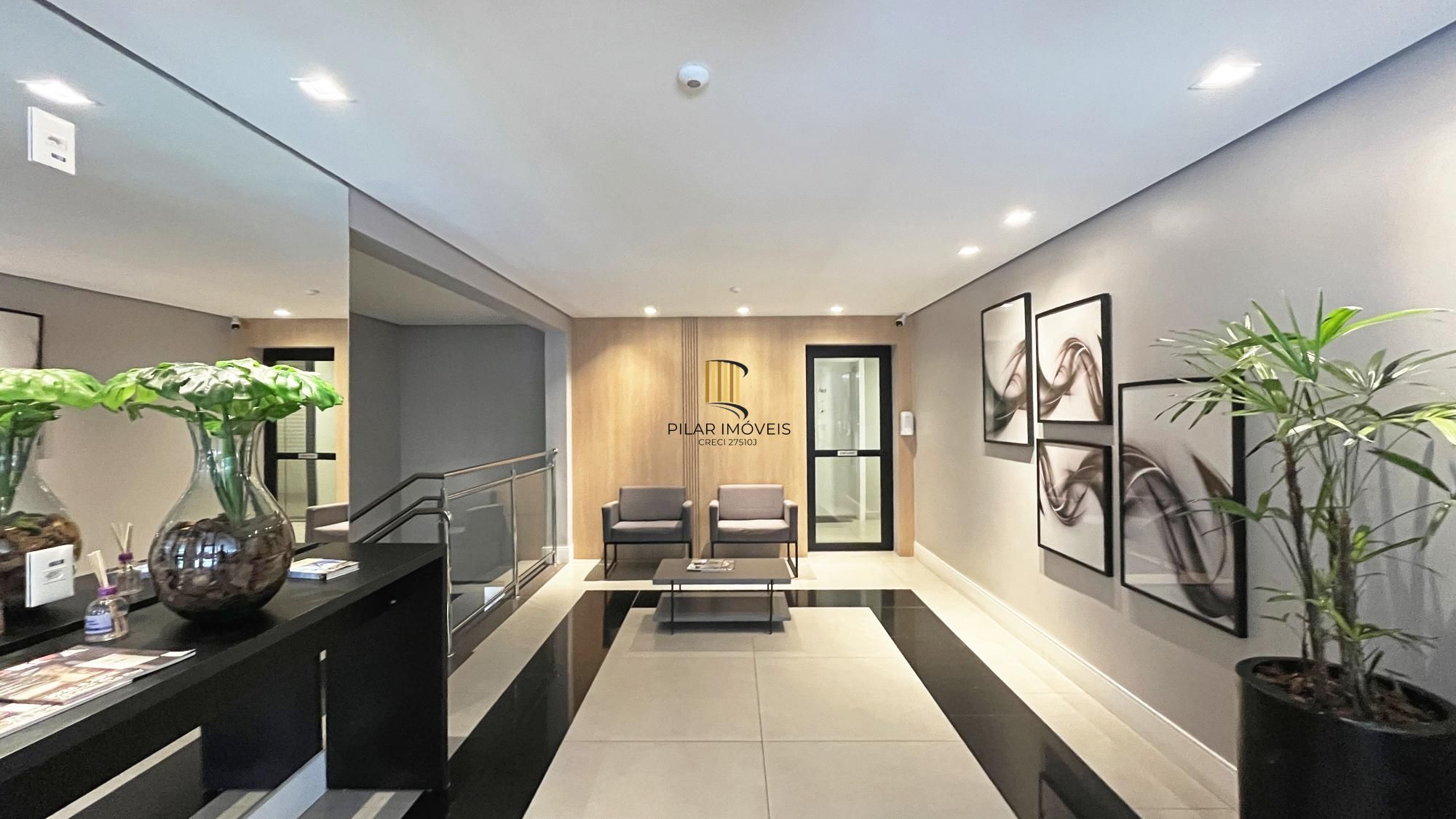 LINDO APARTAMENTO 3 DORMITÓRIOS NO MENINO DEUS