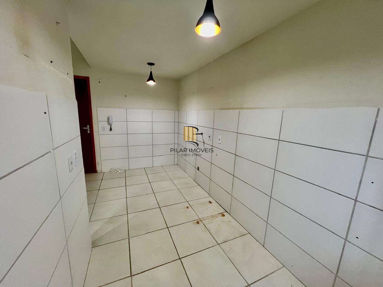 Apartamento Térreo com 02 Quartos.