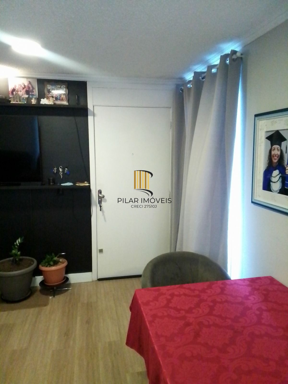 Apartamento para Venda - 45.81m², 2 dormitórios, 1 vaga, Lomba do Pinheiro