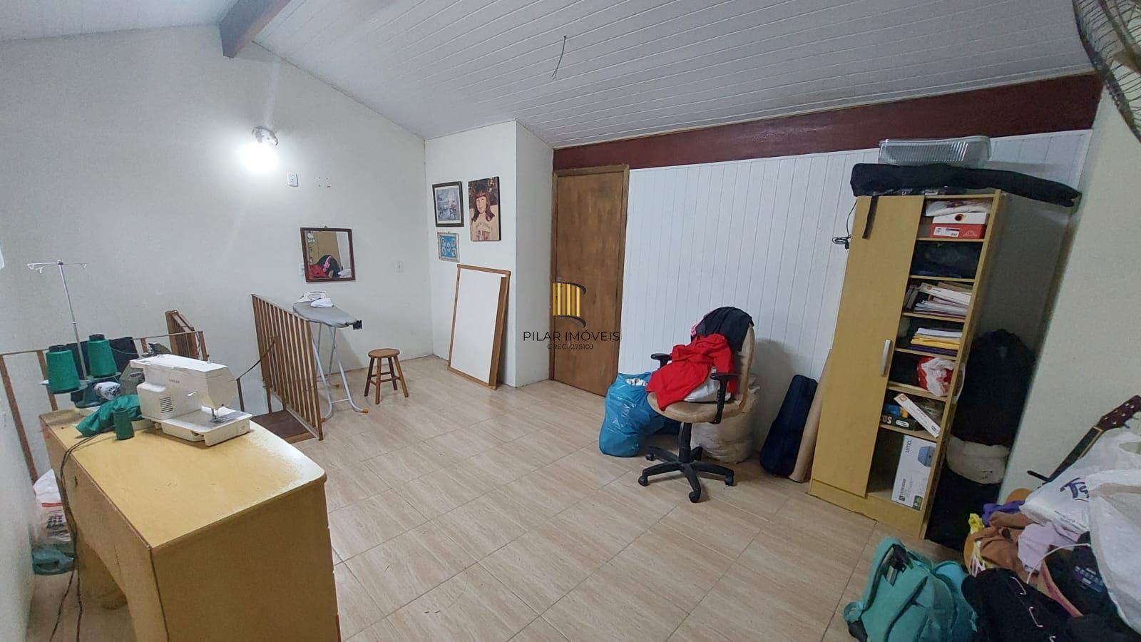 CASA NO LAGOS DE NOVA IPANEMA - 2 QUARTOS E ATELIER NO PISO SUPERIOR