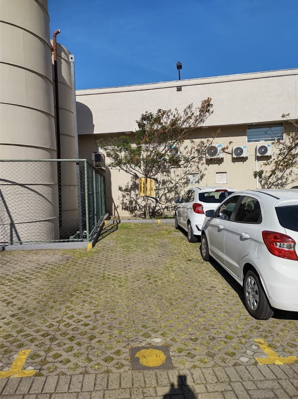 Apartamento para Venda - 48.32m², 2 dormitórios, 3 vagas - Jardim Itu