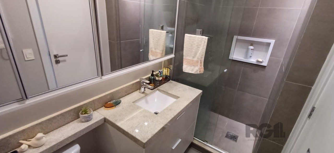 2D com suite e infra completa.