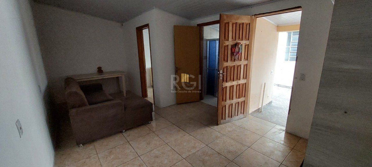 Casa para Venda - 78m², 2 quartos, 2 vagas - Santo Inácio, Esteio