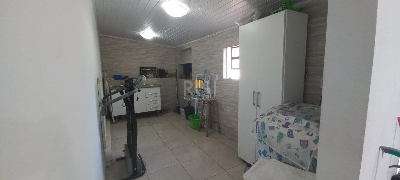 BAIXOU!!! APROVEITE!! LINDA CASA , 3 DORMITÓRIOS, 2 VAGAS -  BAIRRO CASCATA- POA/RS