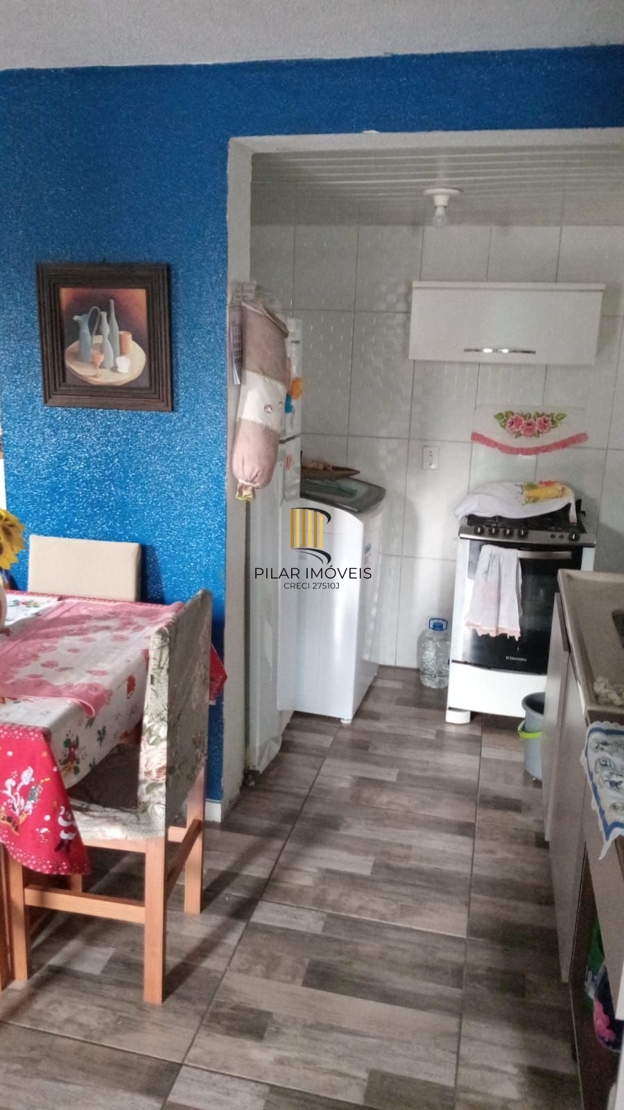 Apartamento com 02 quarto e 01 vaga rotativa, no Bairro Partenon
