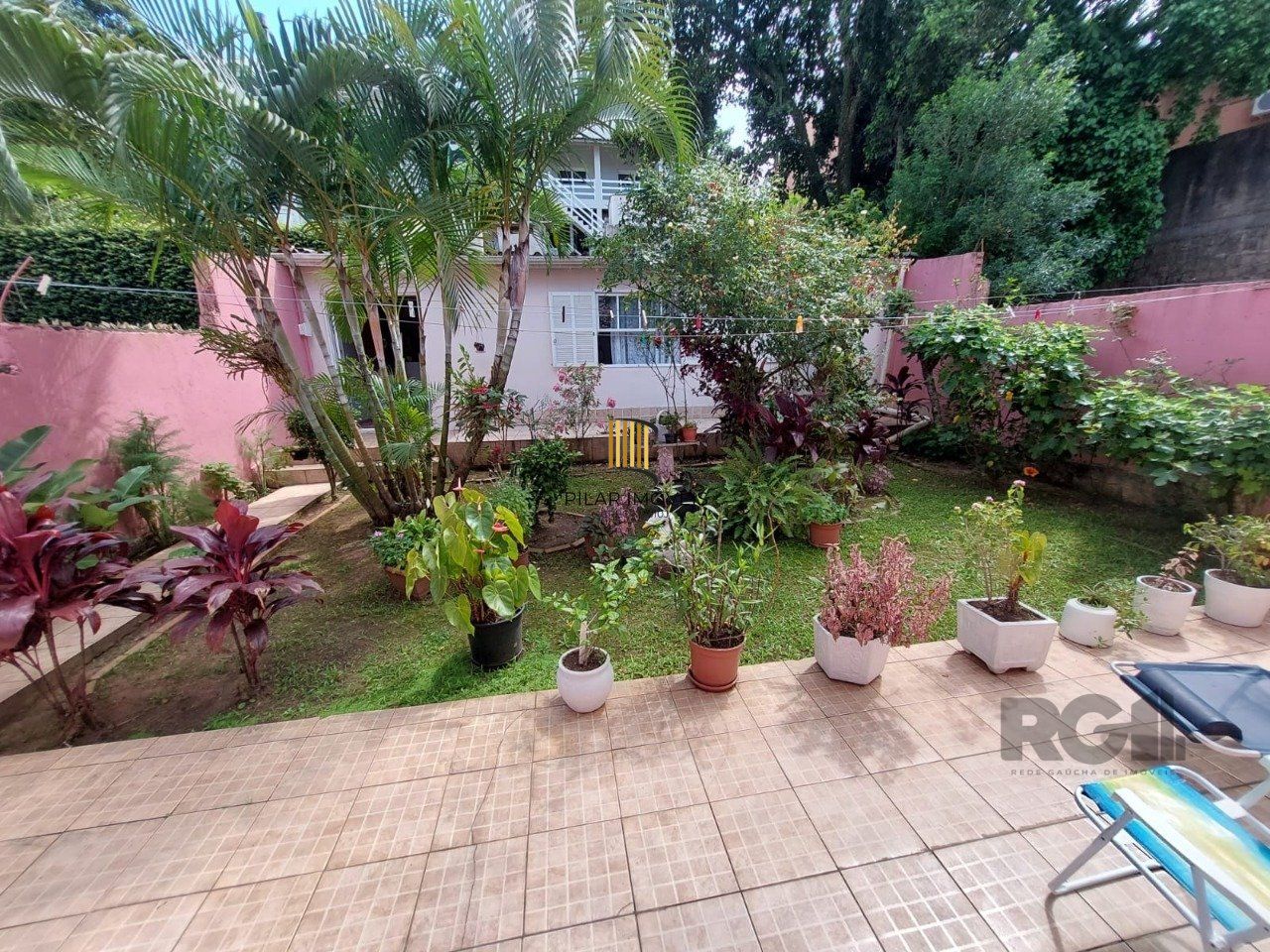 CASA 3 QUARTOS - ESPÍRITO SANTO - PORTO ALEGRE - RS