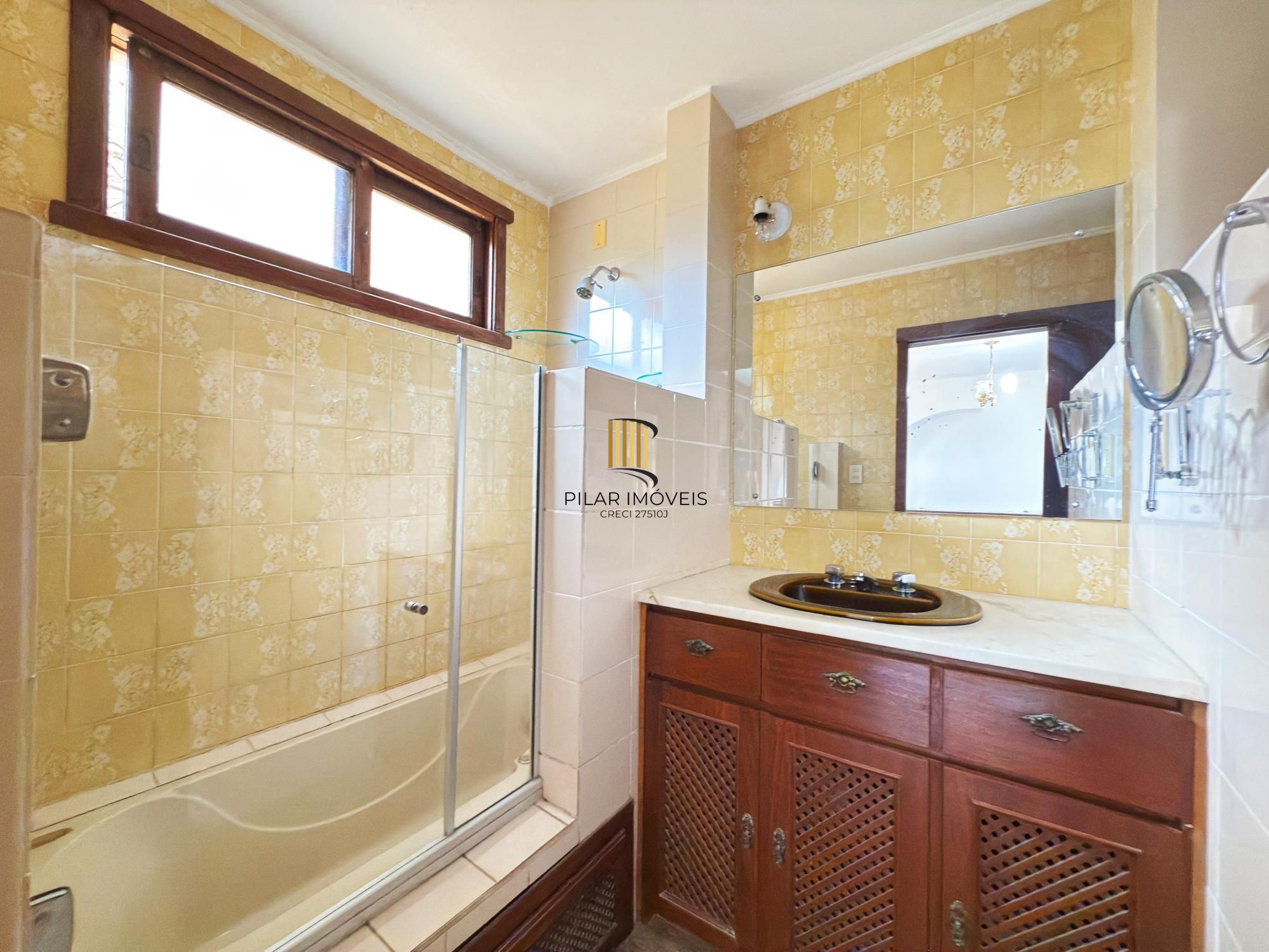 Casa Residencial de 3 Quartos e 1 Suíte no Jardim Isabel Poa/RS