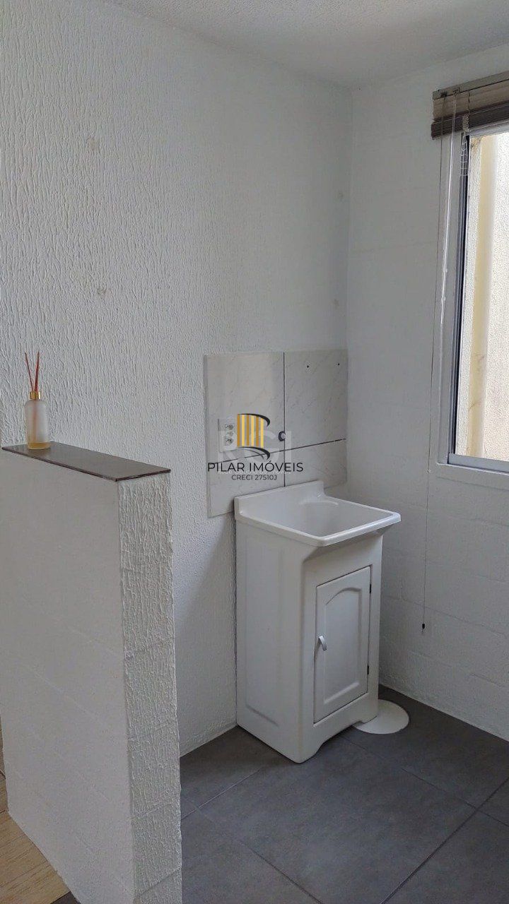 Apartamento com 2 quartos, com 1 vaga, no bairro Vila Nova, Porto Alegre/RS