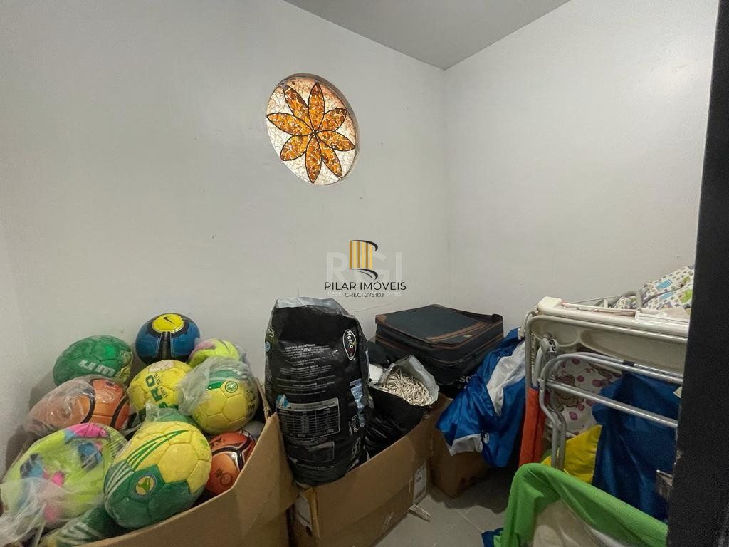 Casa para Venda - 400m², 5 dormitórios, sendo 3 suites, 4 vagas - Ipanema PORTO ALEGRE /RS